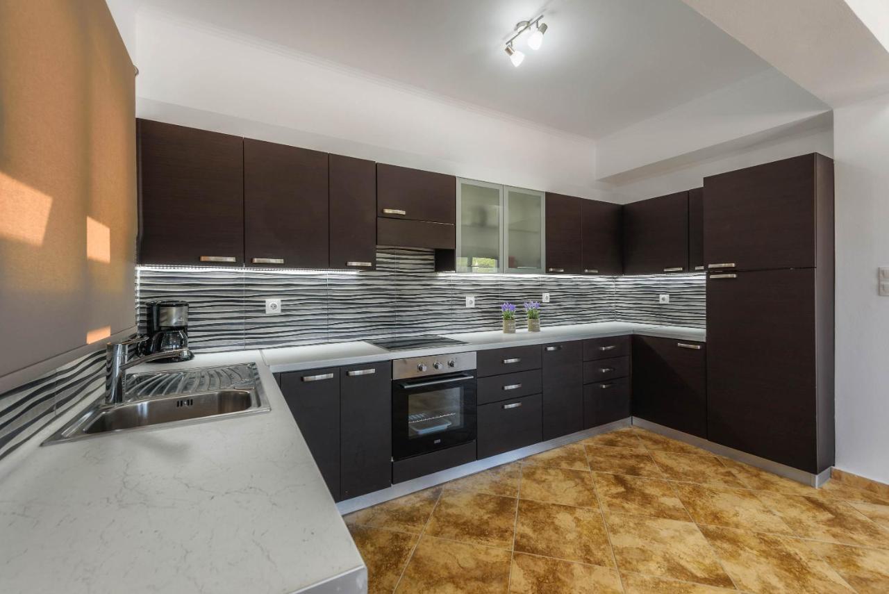 Alonaki Apartments Agios Leon Екстериор снимка