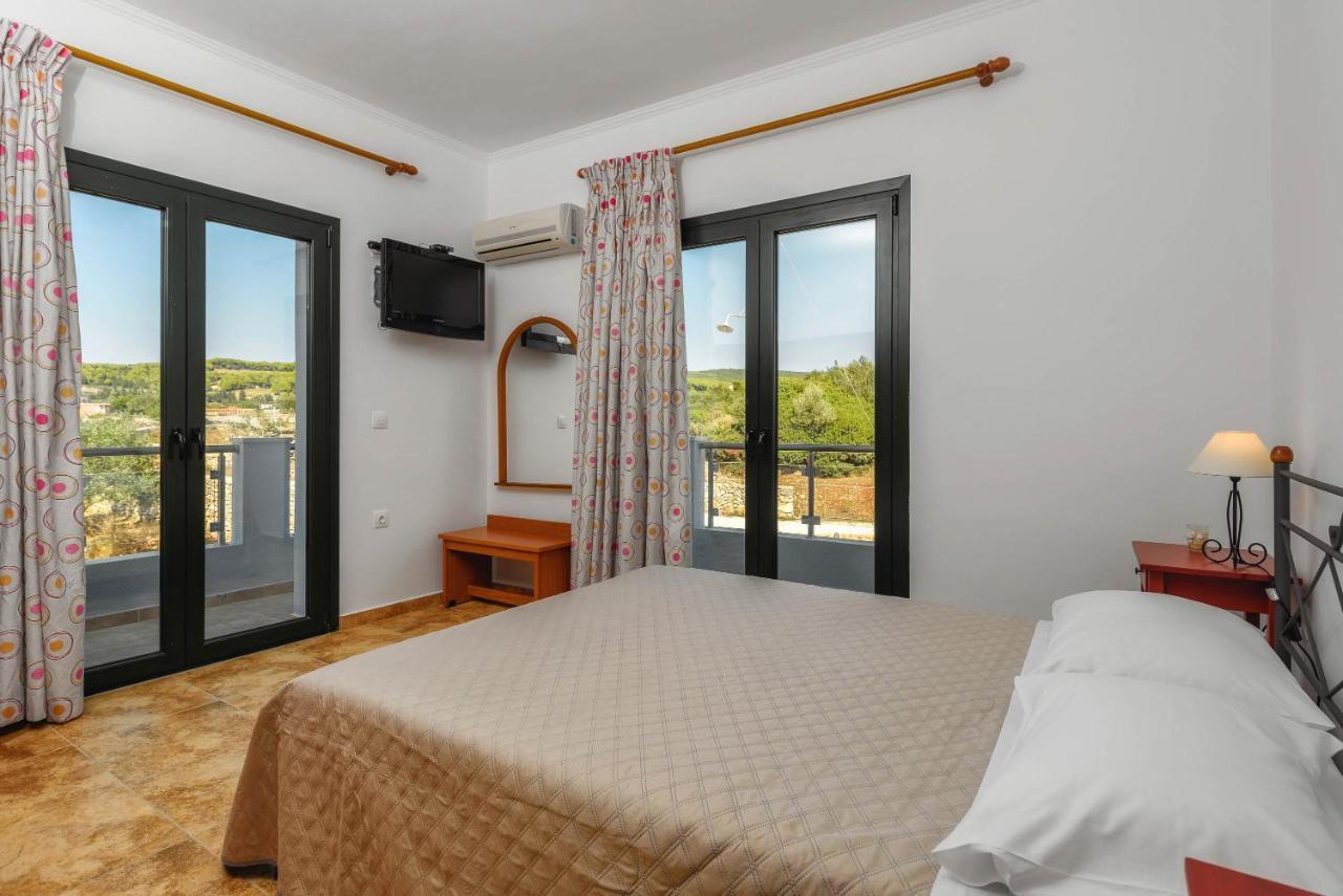 Alonaki Apartments Agios Leon Екстериор снимка