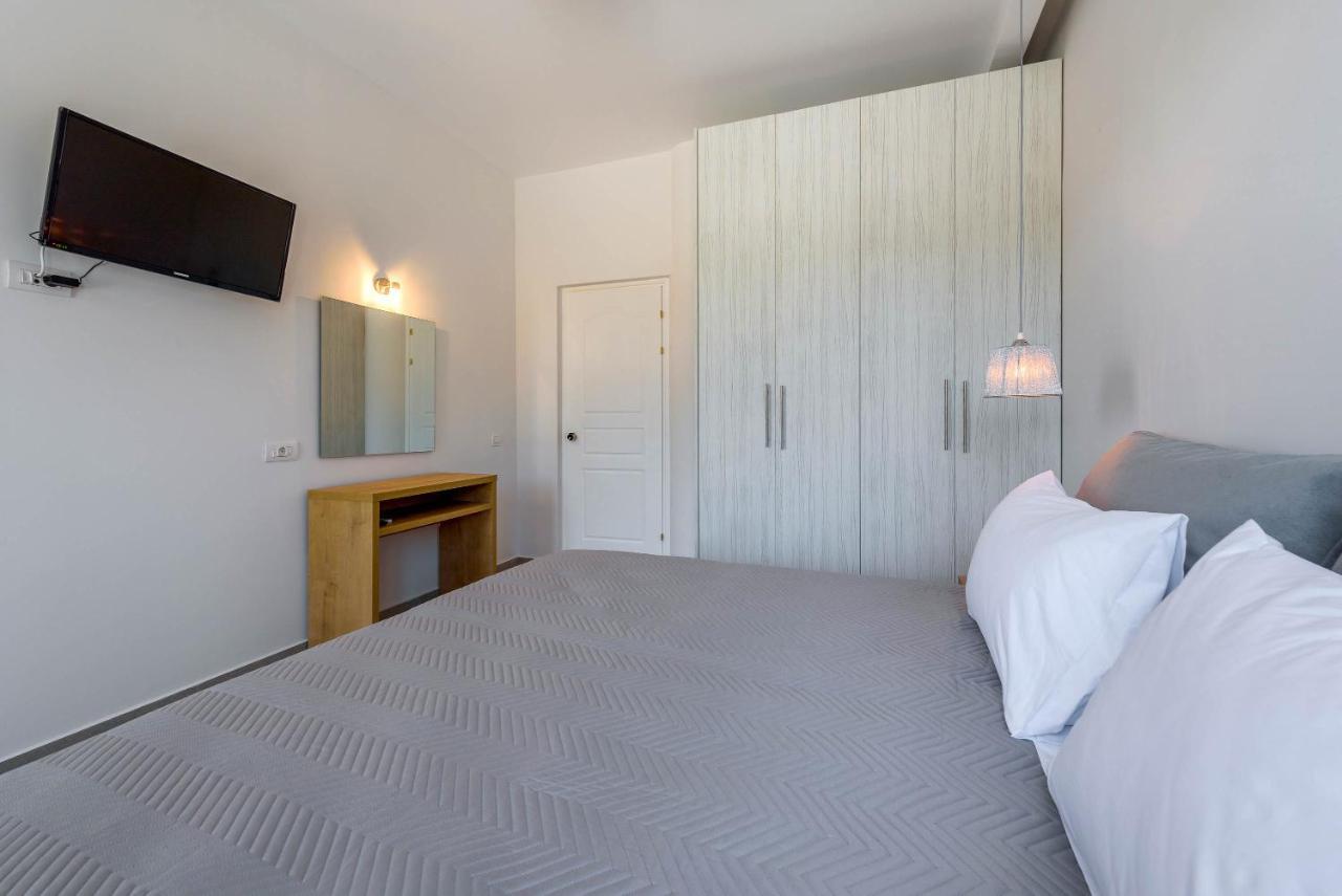 Alonaki Apartments Agios Leon Екстериор снимка